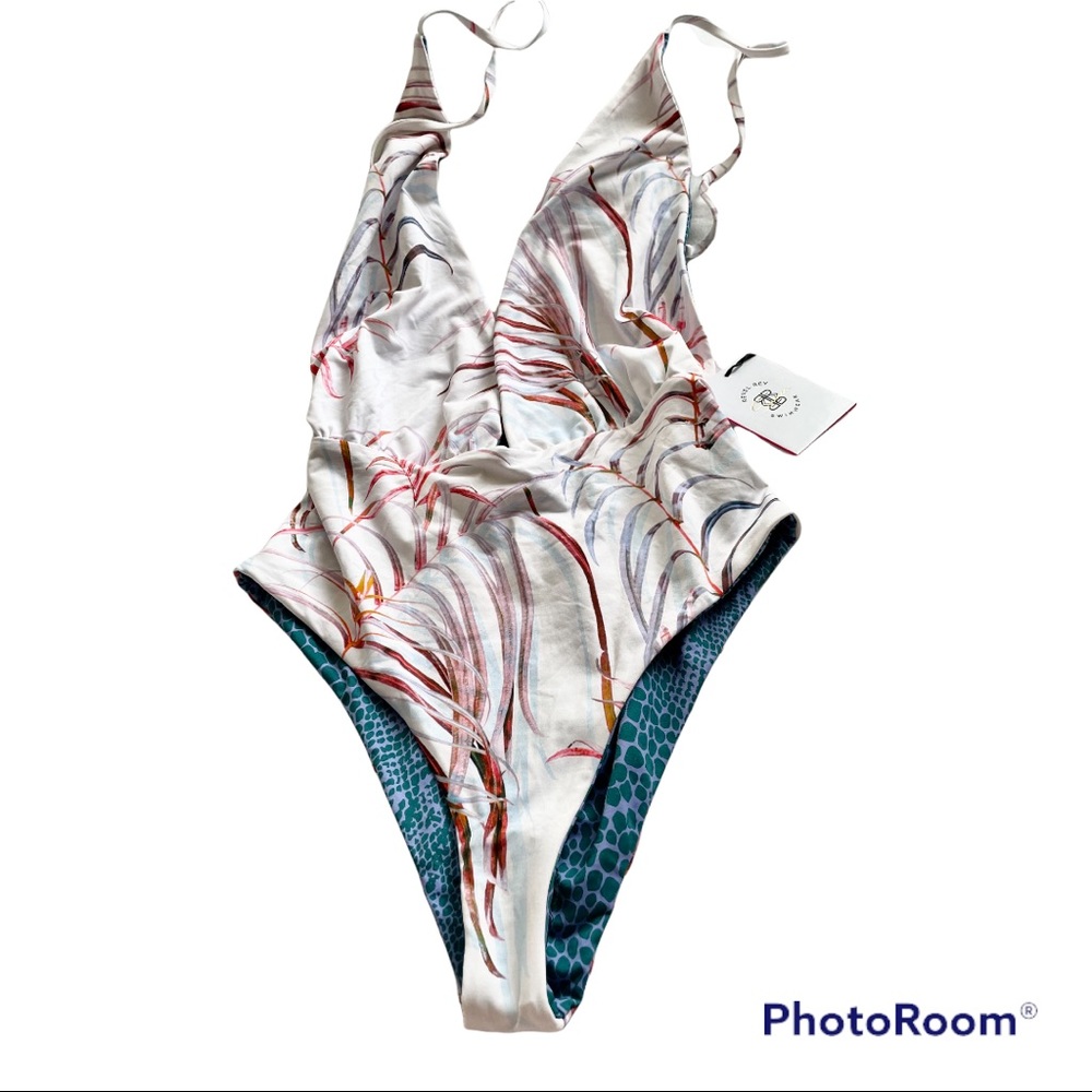 Revel Rey reversible tropical one piece halter tie back swimsuit! Sz M